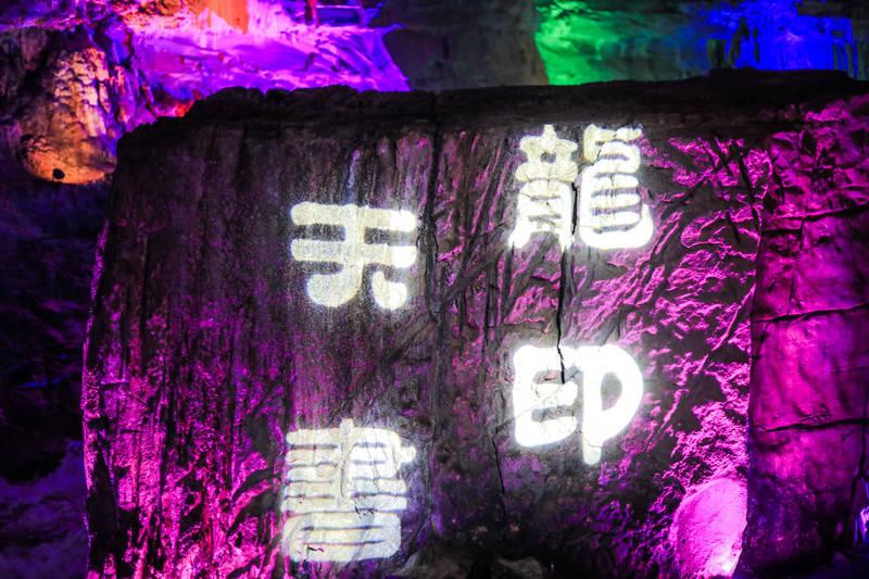 尽在约会两次后的女生,有时没有及时回复她,她就在追问我“刚刚你在干嘛?”她这是什么意思?,专业问答交流平台!